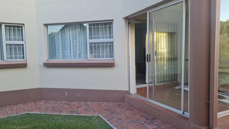 2 Bedroom Property for Sale in Bedfordview Gauteng