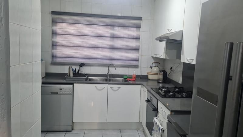 2 Bedroom Property for Sale in Bedfordview Gauteng