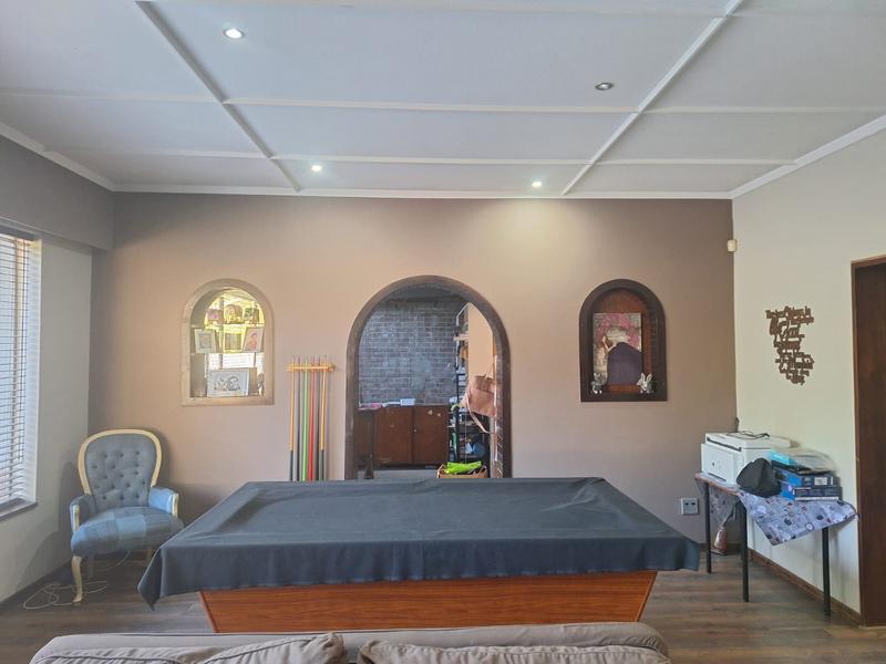 4 Bedroom Property for Sale in Selection Park Gauteng