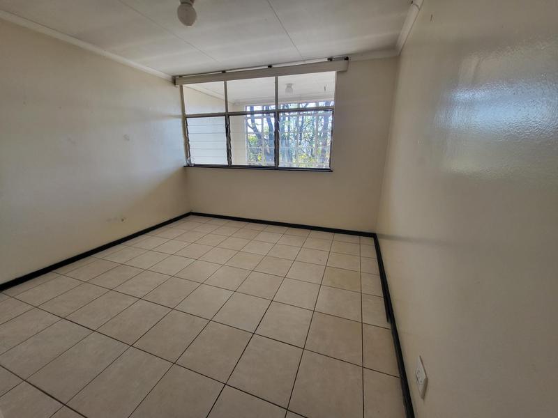 To Let 2 Bedroom Property for Rent in Laudium Gauteng