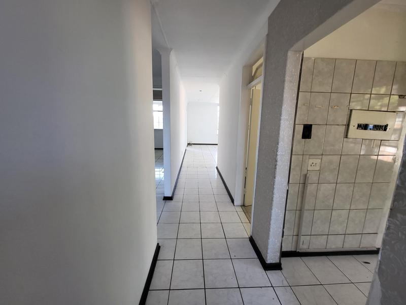 To Let 3 Bedroom Property for Rent in Laudium Gauteng