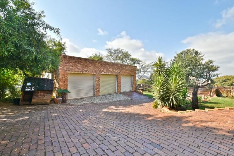 5 Bedroom Property for Sale in Kibler Heights Gauteng