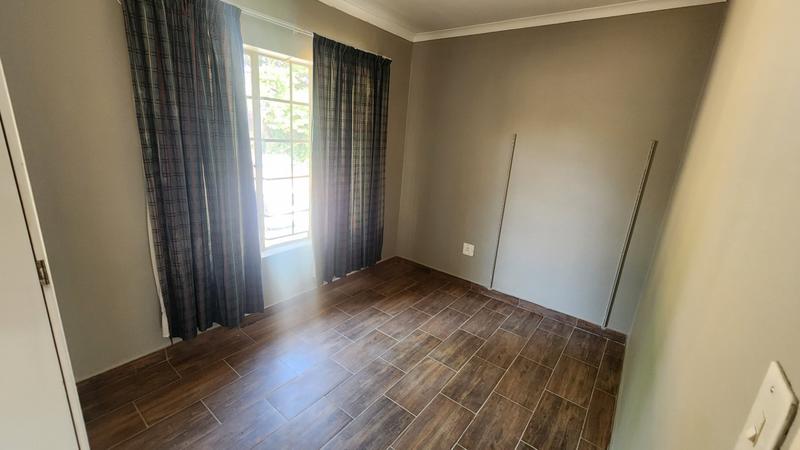 2 Bedroom Property for Sale in Magalieskruin Gauteng