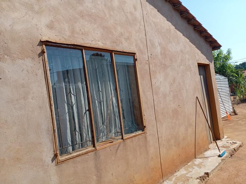 2 Bedroom Property for Sale in Soshanguve South Gauteng
