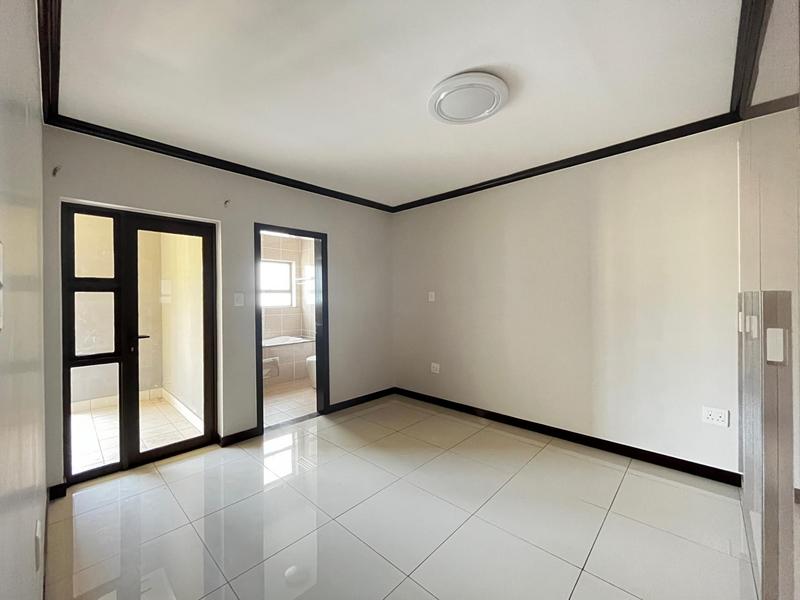 To Let 1 Bedroom Property for Rent in Fourways Gauteng