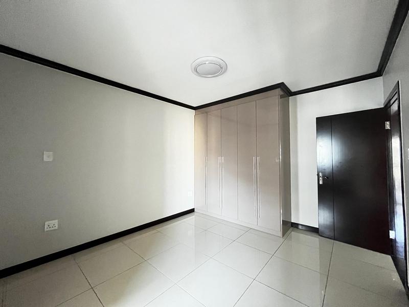 To Let 1 Bedroom Property for Rent in Fourways Gauteng