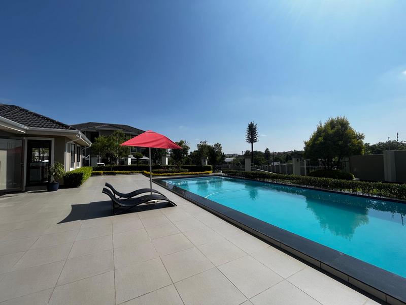 To Let 1 Bedroom Property for Rent in Fourways Gauteng