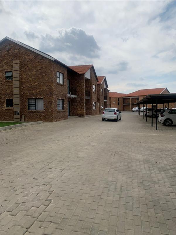 To Let 2 Bedroom Property for Rent in Karenpark Gauteng