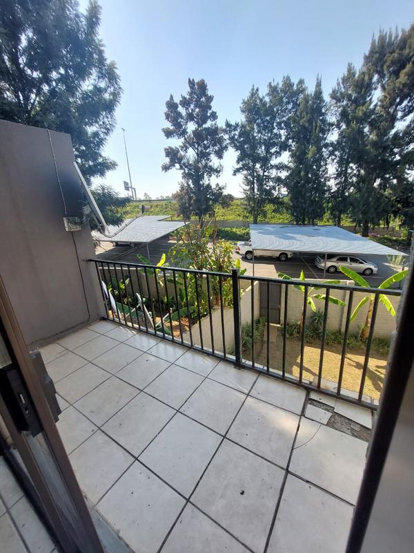 To Let 1 Bedroom Property for Rent in Petervale Gauteng