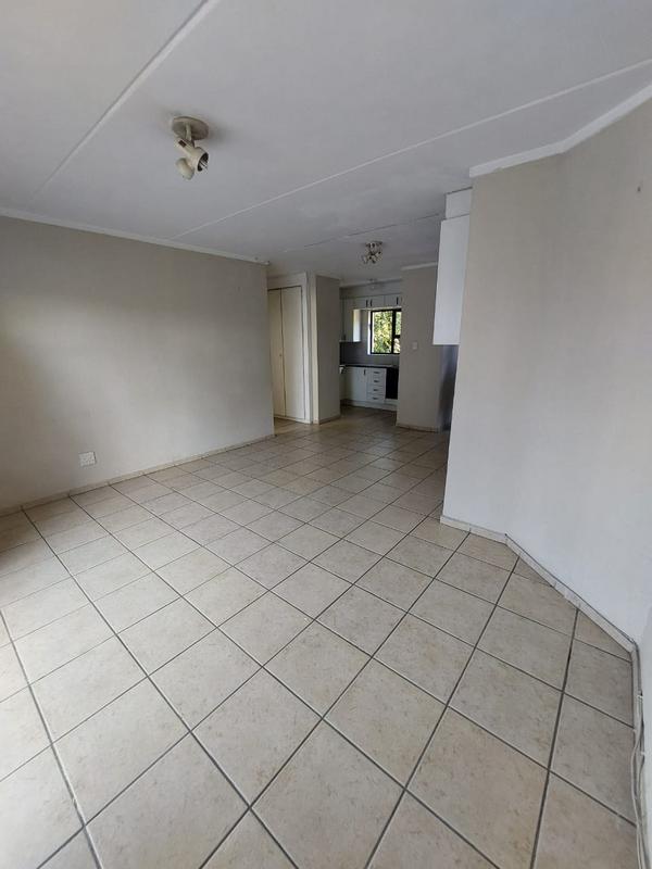 To Let 1 Bedroom Property for Rent in Petervale Gauteng