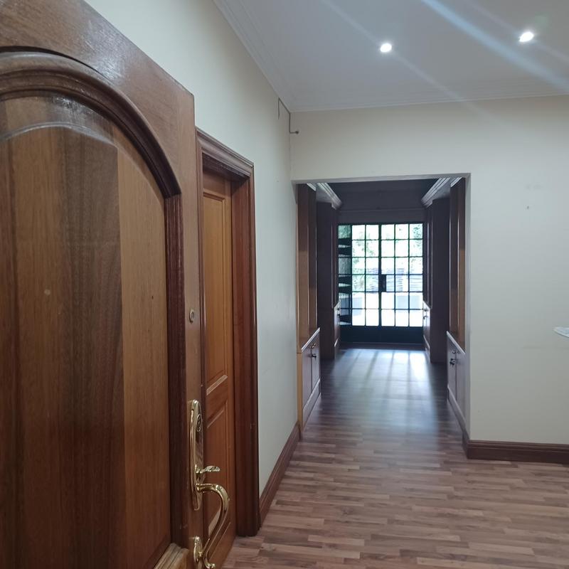 To Let 6 Bedroom Property for Rent in Houghton Estate Gauteng