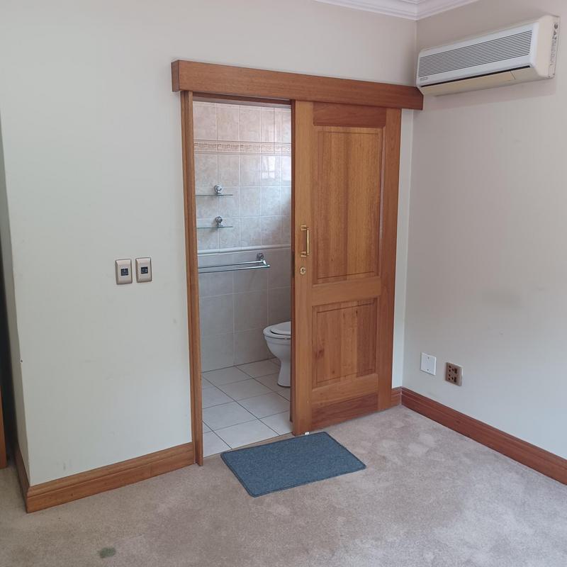 To Let 6 Bedroom Property for Rent in Houghton Estate Gauteng