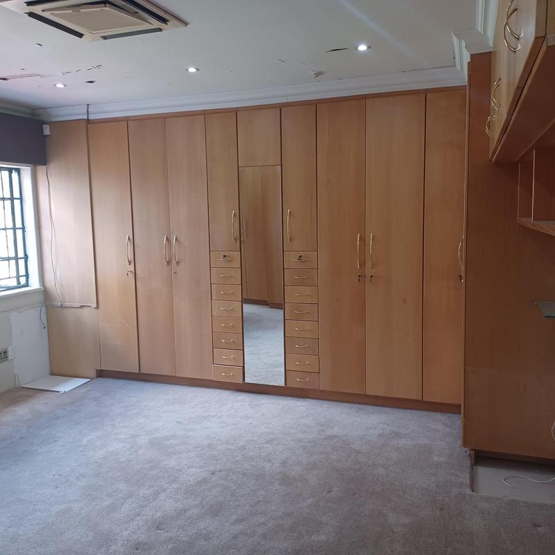 To Let 6 Bedroom Property for Rent in Houghton Estate Gauteng