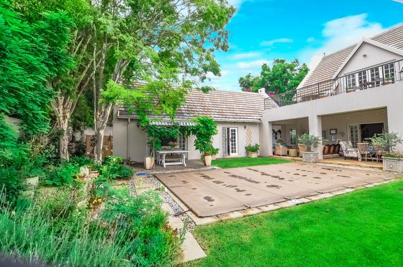 To Let 3 Bedroom Property for Rent in Fourways Gardens Gauteng