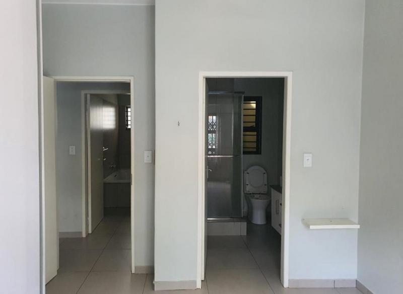 3 Bedroom Property for Sale in North Riding Gauteng