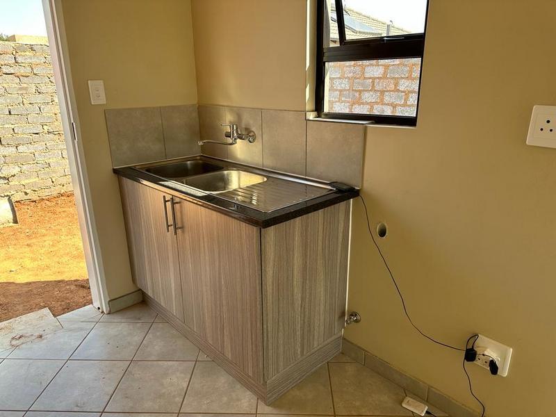 3 Bedroom Property for Sale in Windmill Park Gauteng