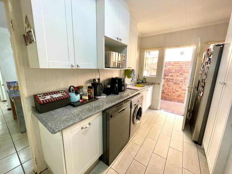 3 Bedroom Property for Sale in Rant En Dal Gauteng