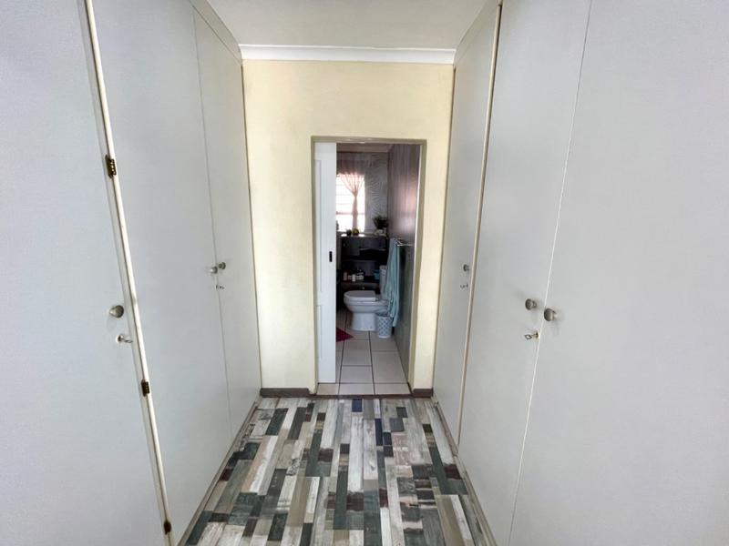 3 Bedroom Property for Sale in Rant En Dal Gauteng
