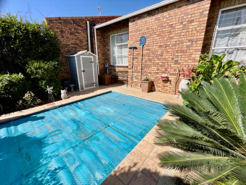 3 Bedroom Property for Sale in Rant En Dal Gauteng