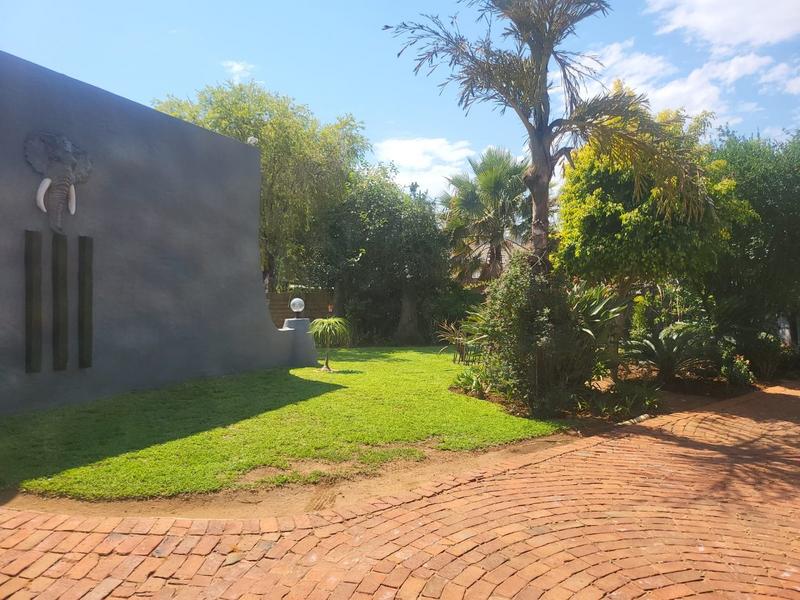 4 Bedroom Property for Sale in Sinoville Gauteng