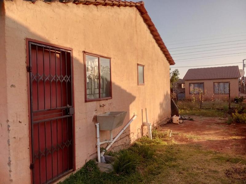 2 Bedroom Property for Sale in Soshanguve South Gauteng