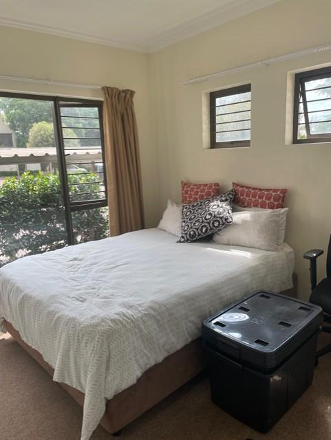 2 Bedroom Property for Sale in Bryanston Gauteng