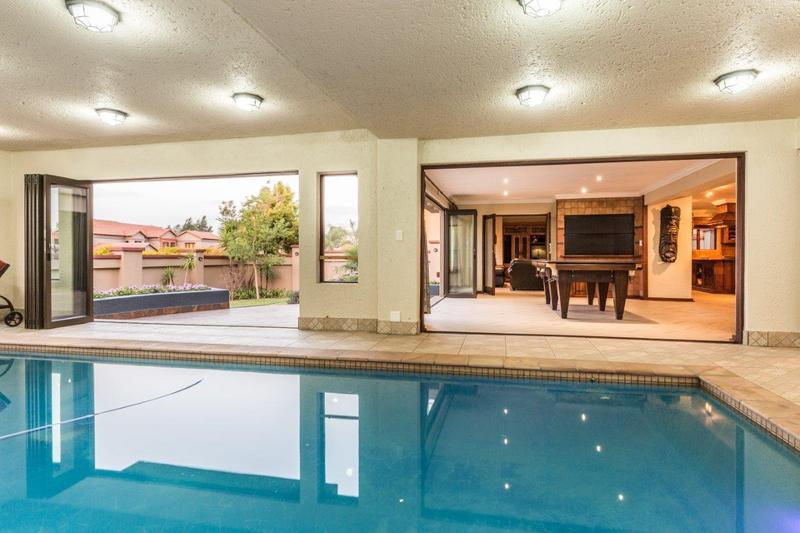 6 Bedroom Property for Sale in Midstream Estate Gauteng