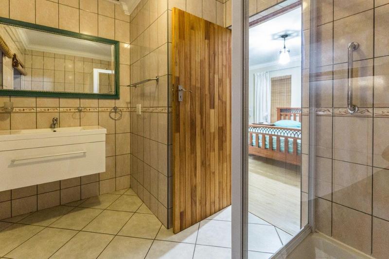 6 Bedroom Property for Sale in Midstream Estate Gauteng