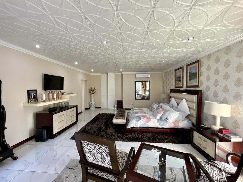 6 Bedroom Property for Sale in Midstream Estate Gauteng