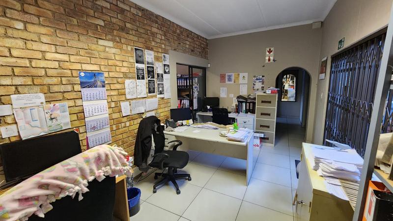 Commercial Property for Sale in Brackenhurst Gauteng