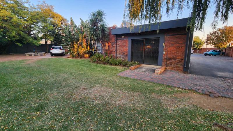 Commercial Property for Sale in Brackenhurst Gauteng