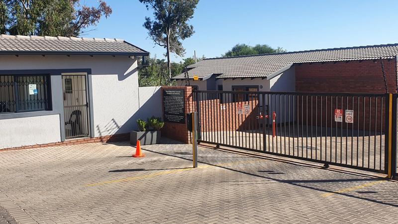 3 Bedroom Property for Sale in Amandasig Gauteng