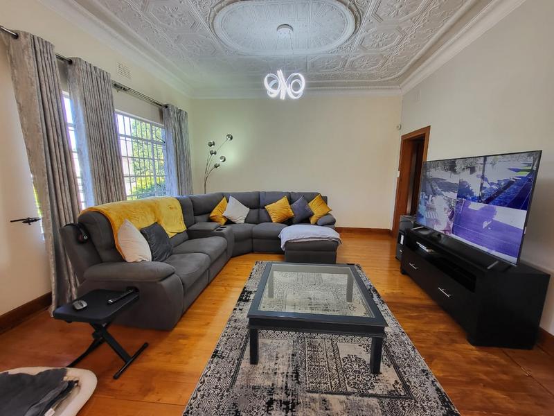 2 Bedroom Property for Sale in Auckland Park Gauteng