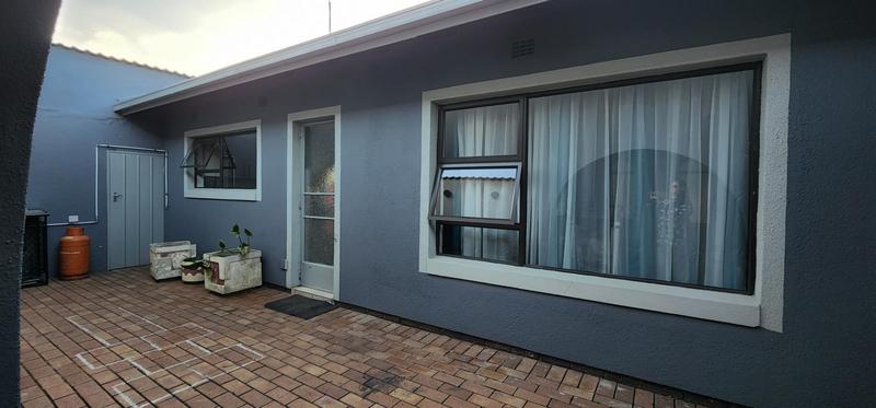 3 Bedroom Property for Sale in Freeway Park Gauteng