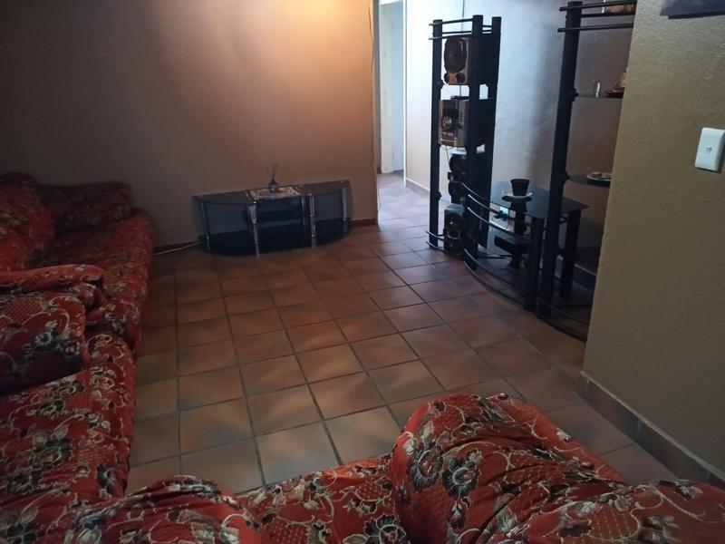 2 Bedroom Property for Sale in Parkdene Gauteng