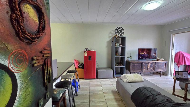 2 Bedroom Property for Sale in Raceview Gauteng