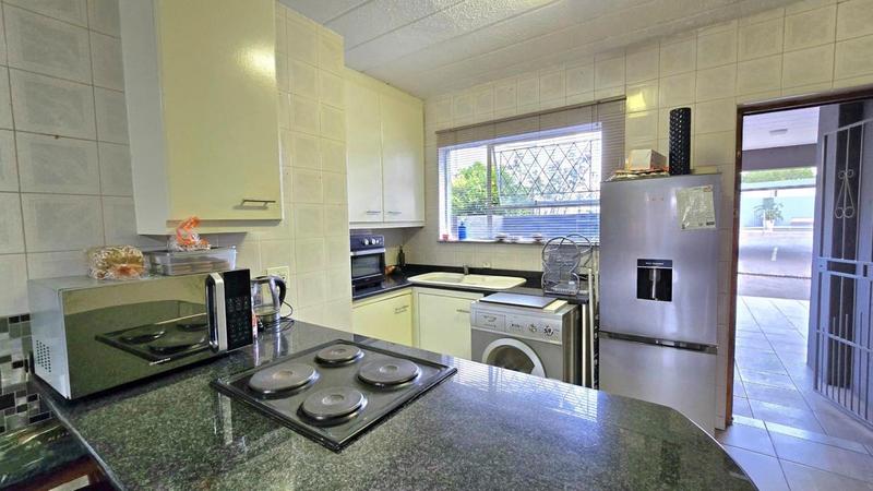 2 Bedroom Property for Sale in Raceview Gauteng