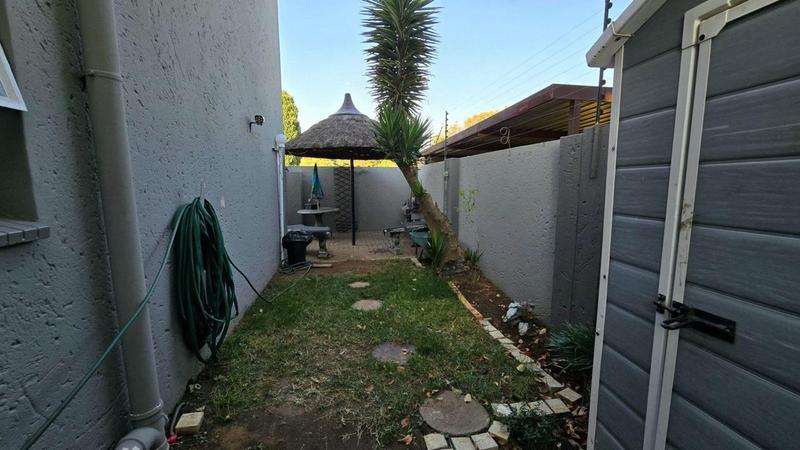 2 Bedroom Property for Sale in Raceview Gauteng