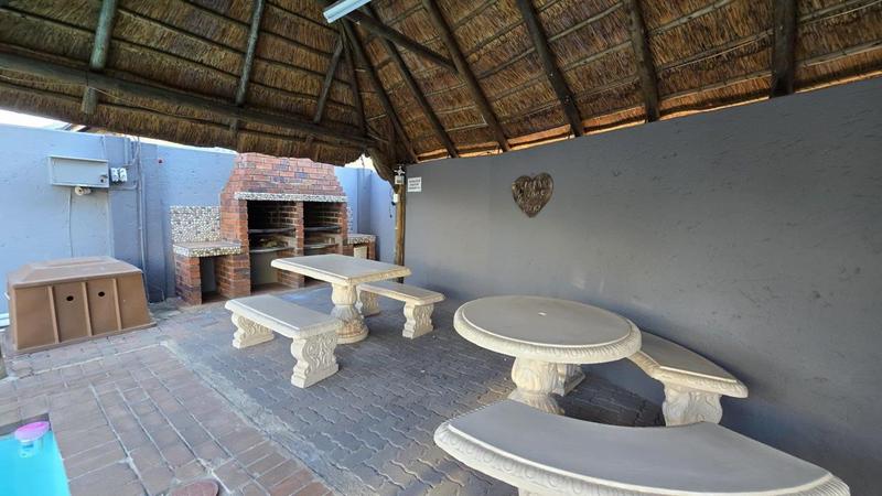 2 Bedroom Property for Sale in Raceview Gauteng