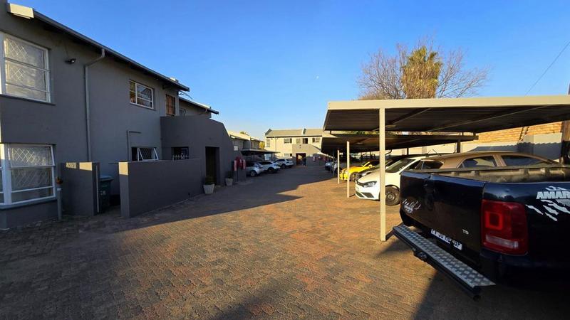 2 Bedroom Property for Sale in Raceview Gauteng