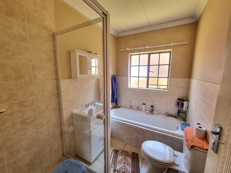 2 Bedroom Property for Sale in Meyerton Gauteng