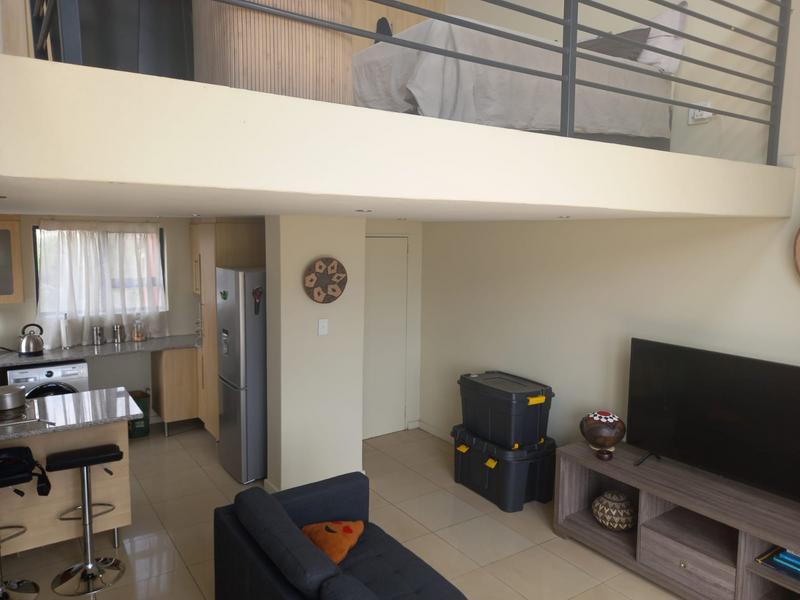 1 Bedroom Property for Sale in Rooihuiskraal North Gauteng