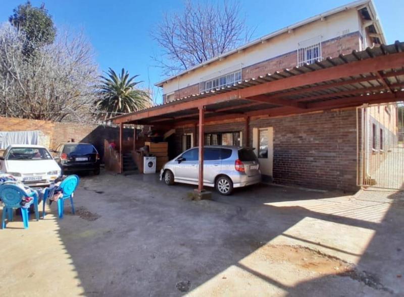 7 Bedroom Property for Sale in Bezuidenhout Valley Gauteng