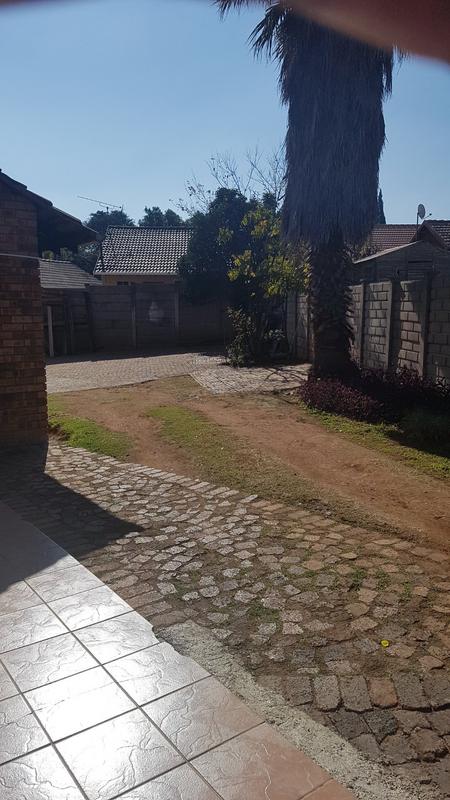 To Let 1 Bedroom Property for Rent in Naturena Gauteng