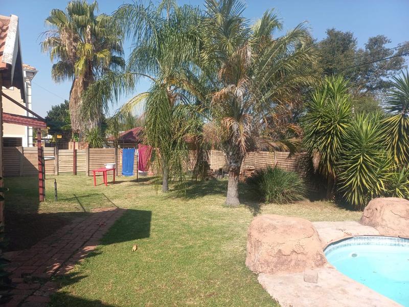4 Bedroom Property for Sale in Suiderberg Gauteng