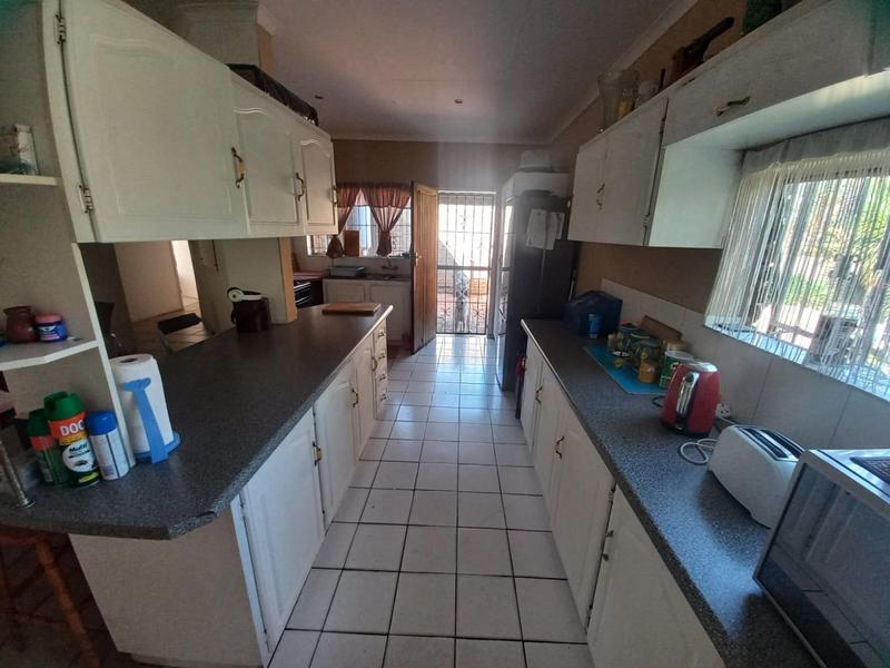 4 Bedroom Property for Sale in Suiderberg Gauteng