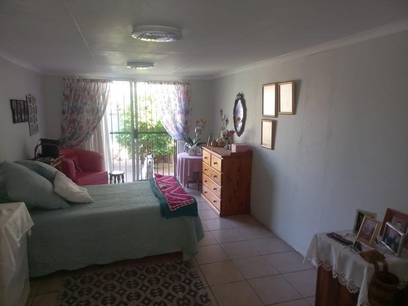 4 Bedroom Property for Sale in Suiderberg Gauteng