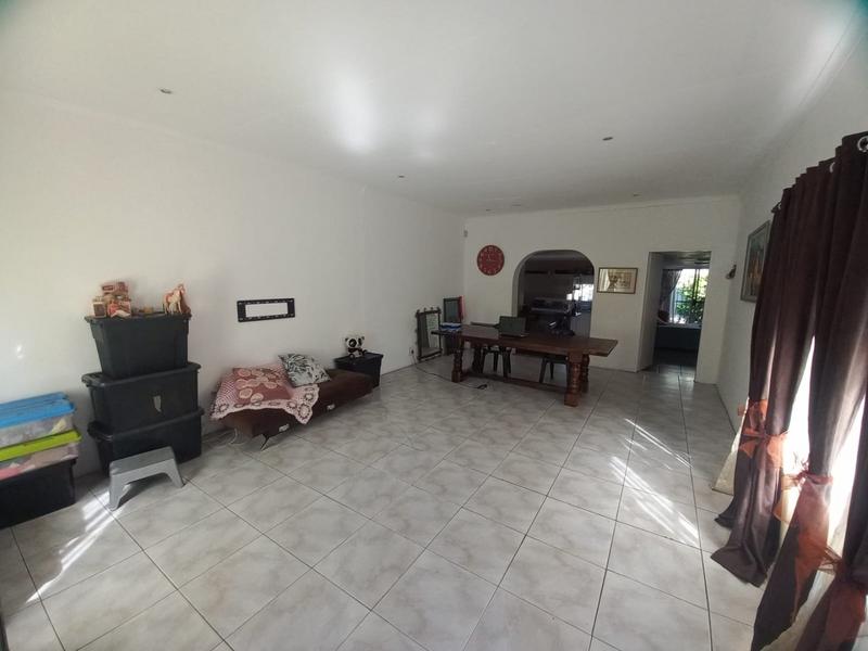 4 Bedroom Property for Sale in Suiderberg Gauteng