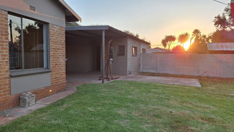 To Let 3 Bedroom Property for Rent in Edelweiss Gauteng