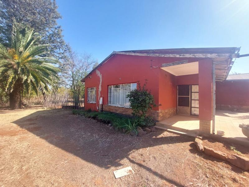 4 Bedroom Property for Sale in Rikasrus A H Gauteng